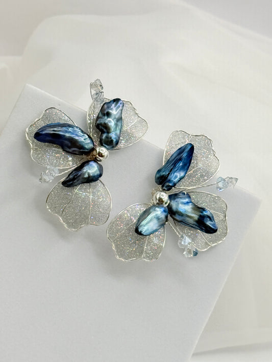 Aros de Autor Flor de Cristal - Plata y Perla Barroca Negra