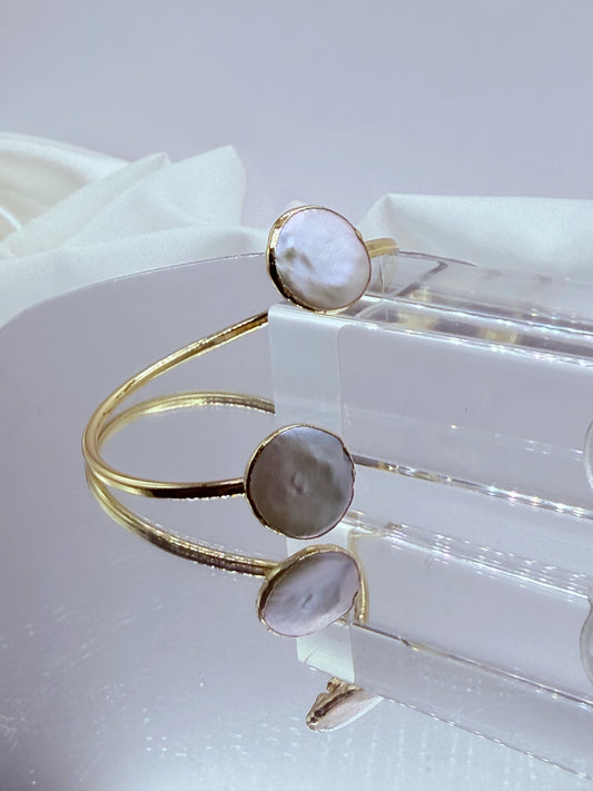 Pulsera Esclava con Perlas Naturales Bañada en Oro 18K