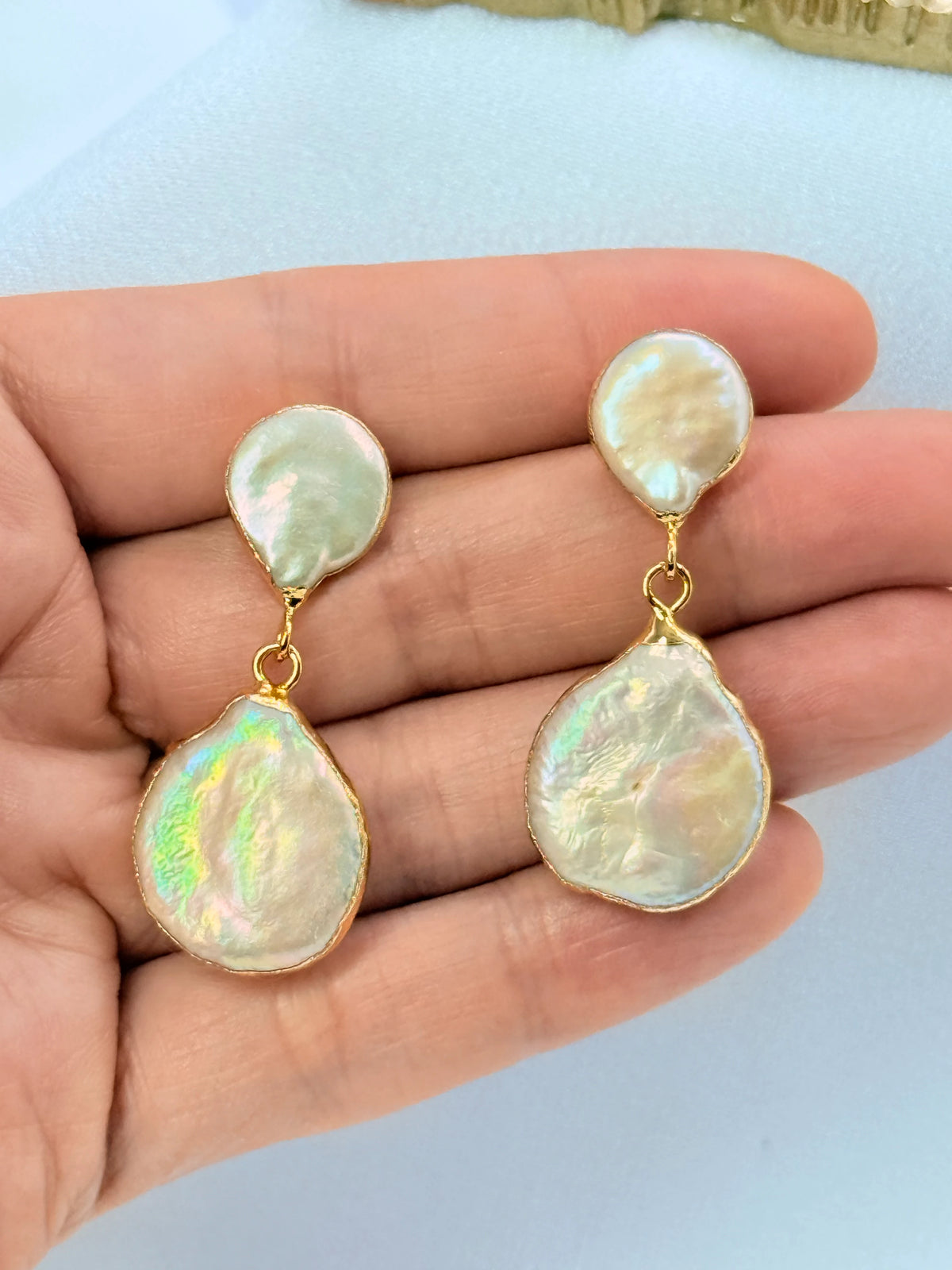 Aros de novia Bride to Be con doble perla barroca natural