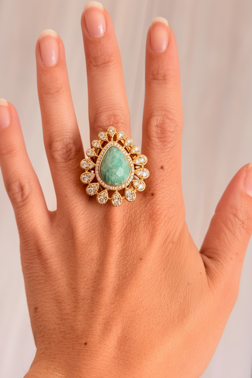 Anillo con amazonita en corte gota bañado en oro 18K con circones, anillo grande elegante para mujer Ideal regalo día de la madre 