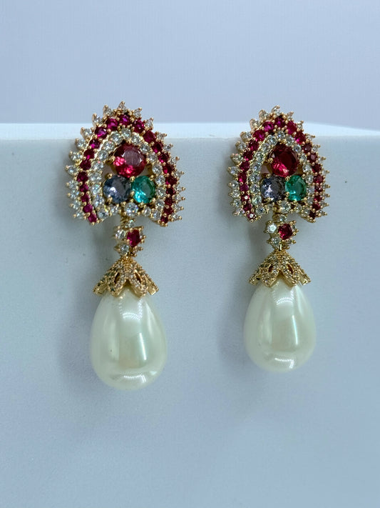 aros circones multicolores con perla shell lágrima aurora imperial