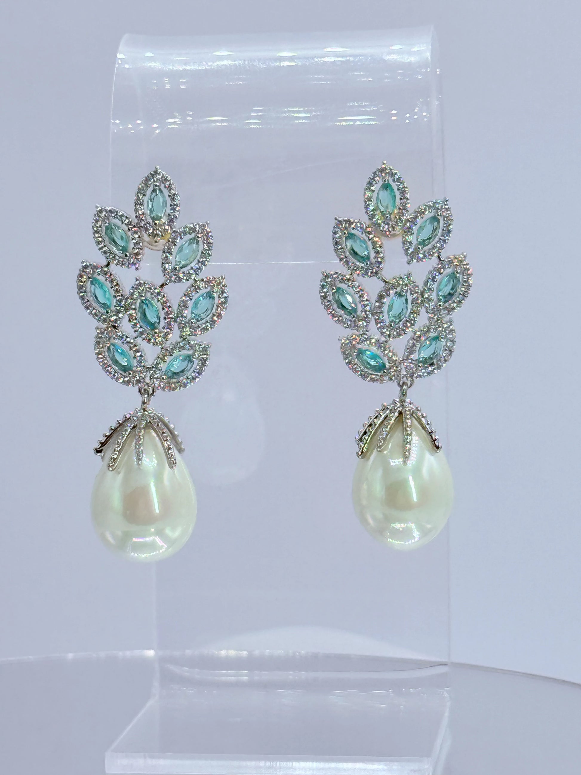Aros circones y perla shell 