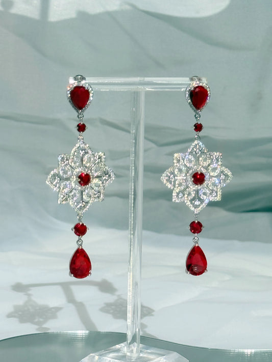 Aros Medallón Rubí con Circones en Plata 925