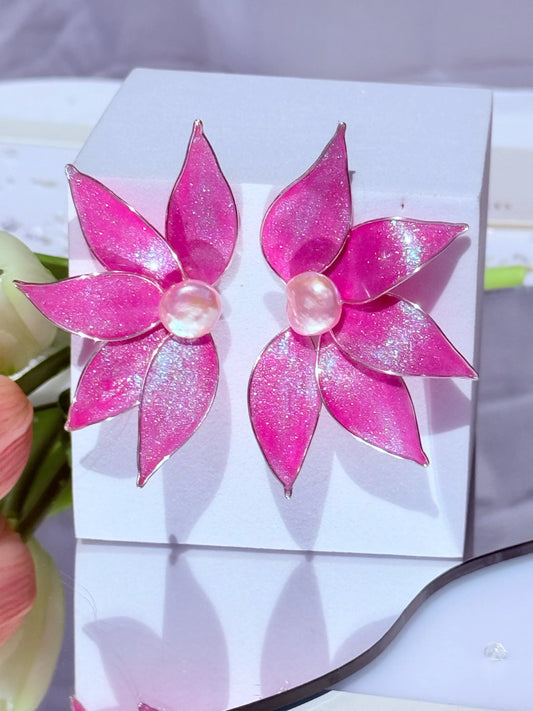 Aros de autor aros flor cristal rosa con perla barroca natural