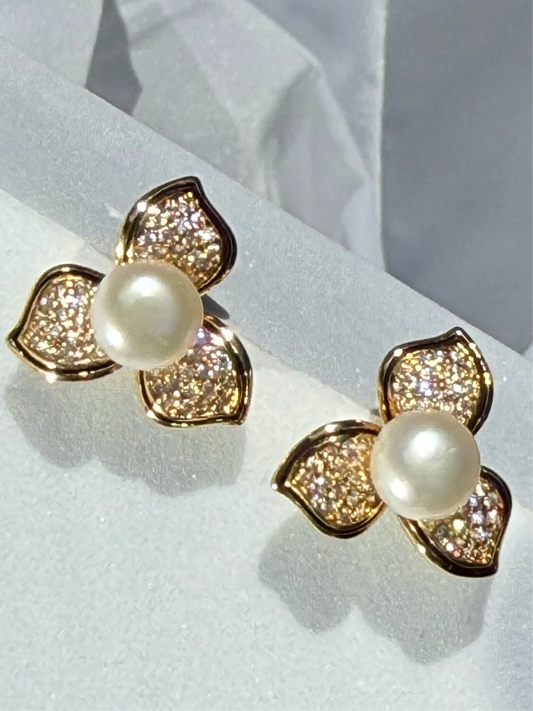 Aros de Perla Natural - Gardenia