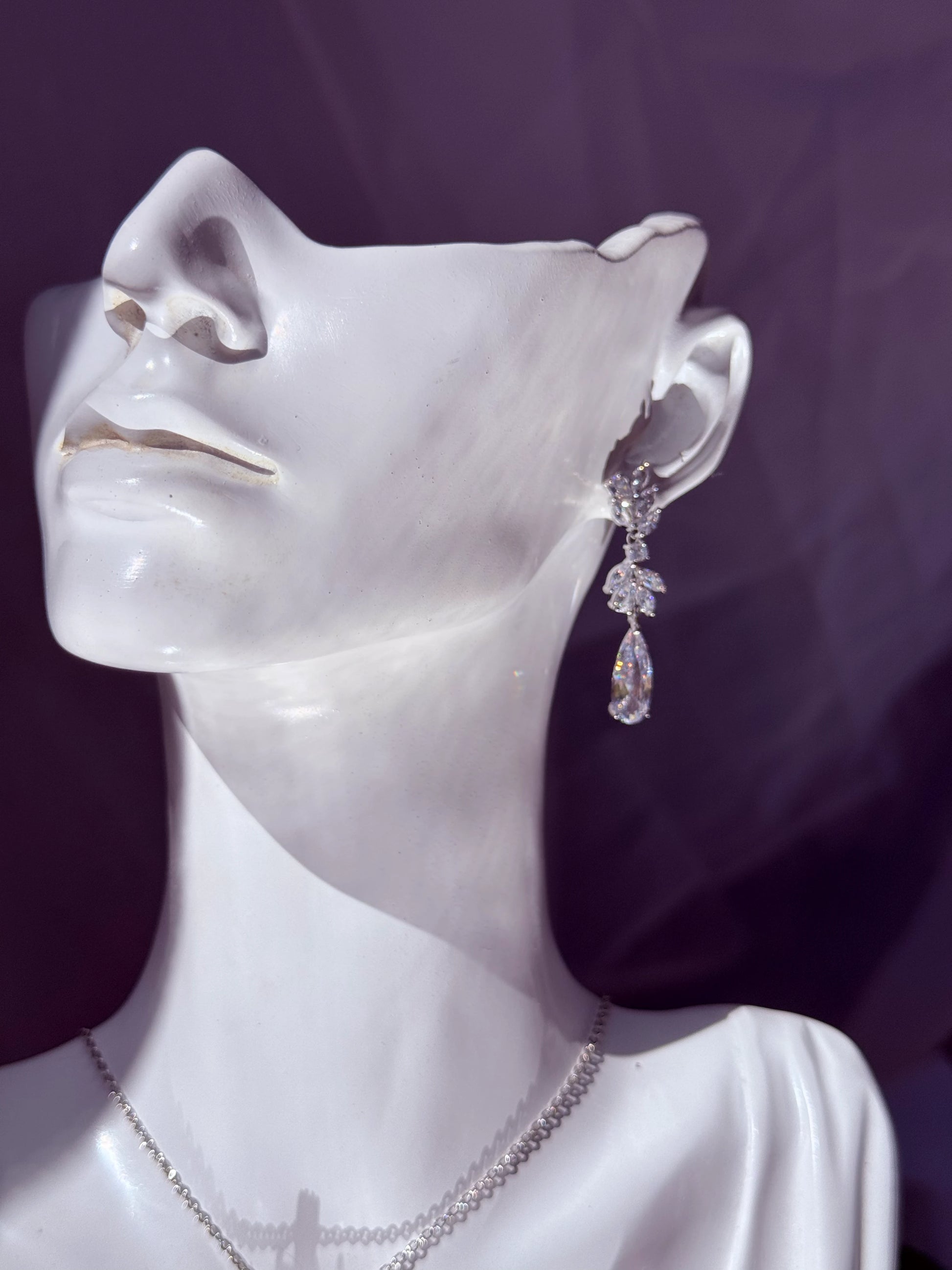 aros elegantes con circones y gota plata 925 joyeria de fiesta