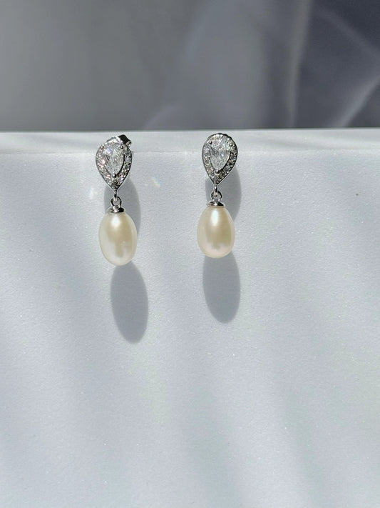 Aros de Perla y Circon - Drop Elegance
