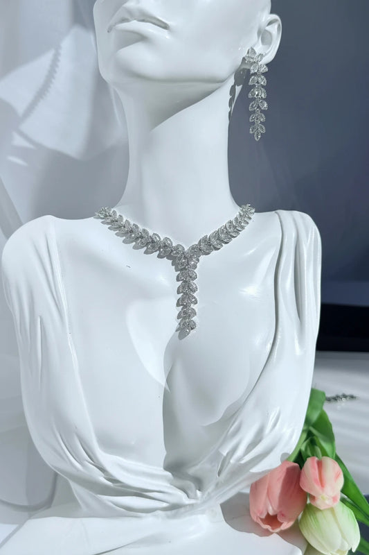 Conjunto Collar y Aros Circones Bañados en Oro Blanco - Vid