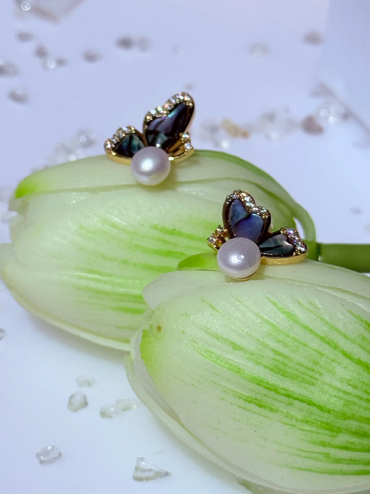 aros mariposa nacar con perla natural de agua dulce bañados en oro 18k la merced joyas