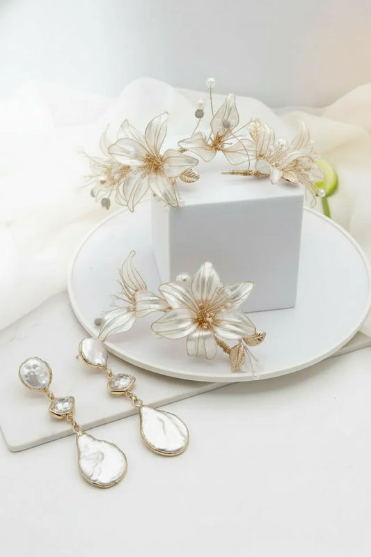 Pack Luminous Pearl - Tocado Nácar + Aros Perlas Barrocas - 2 Variantes Disponibles