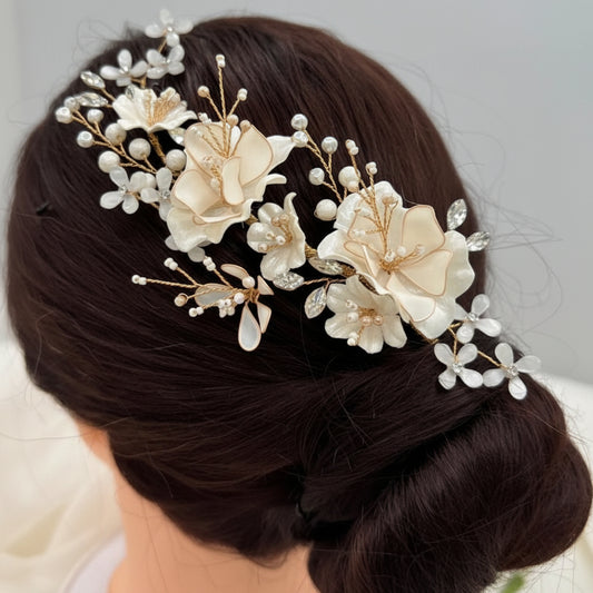 Tocados de novia flores y cristales, luminoso elegante y flexible 