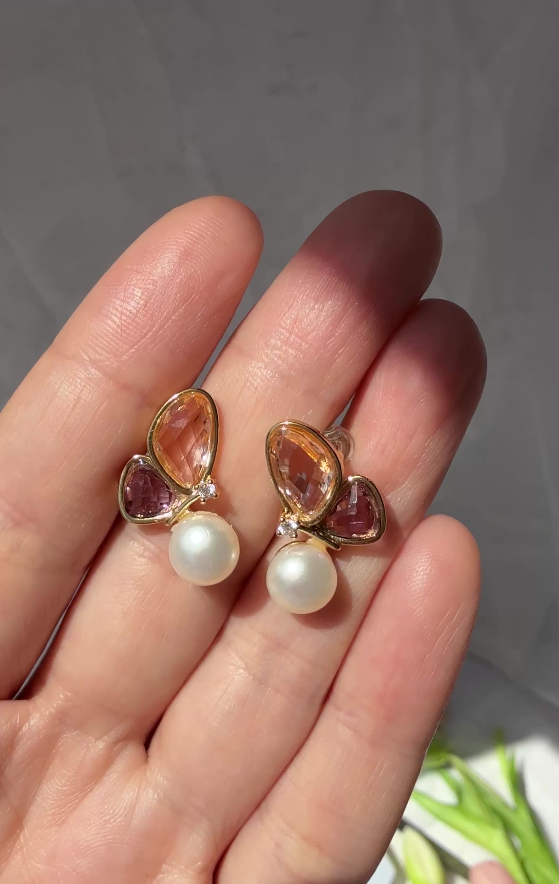 Aros Mariposa Bicolor con Perla Natural