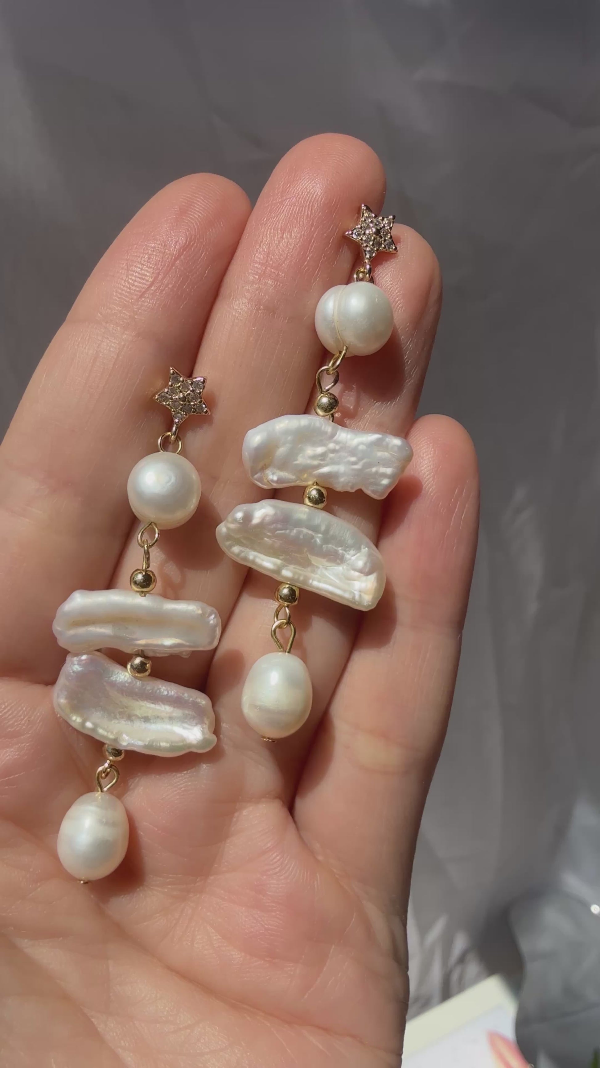 Aros Perla Barroca Natural con Estrella