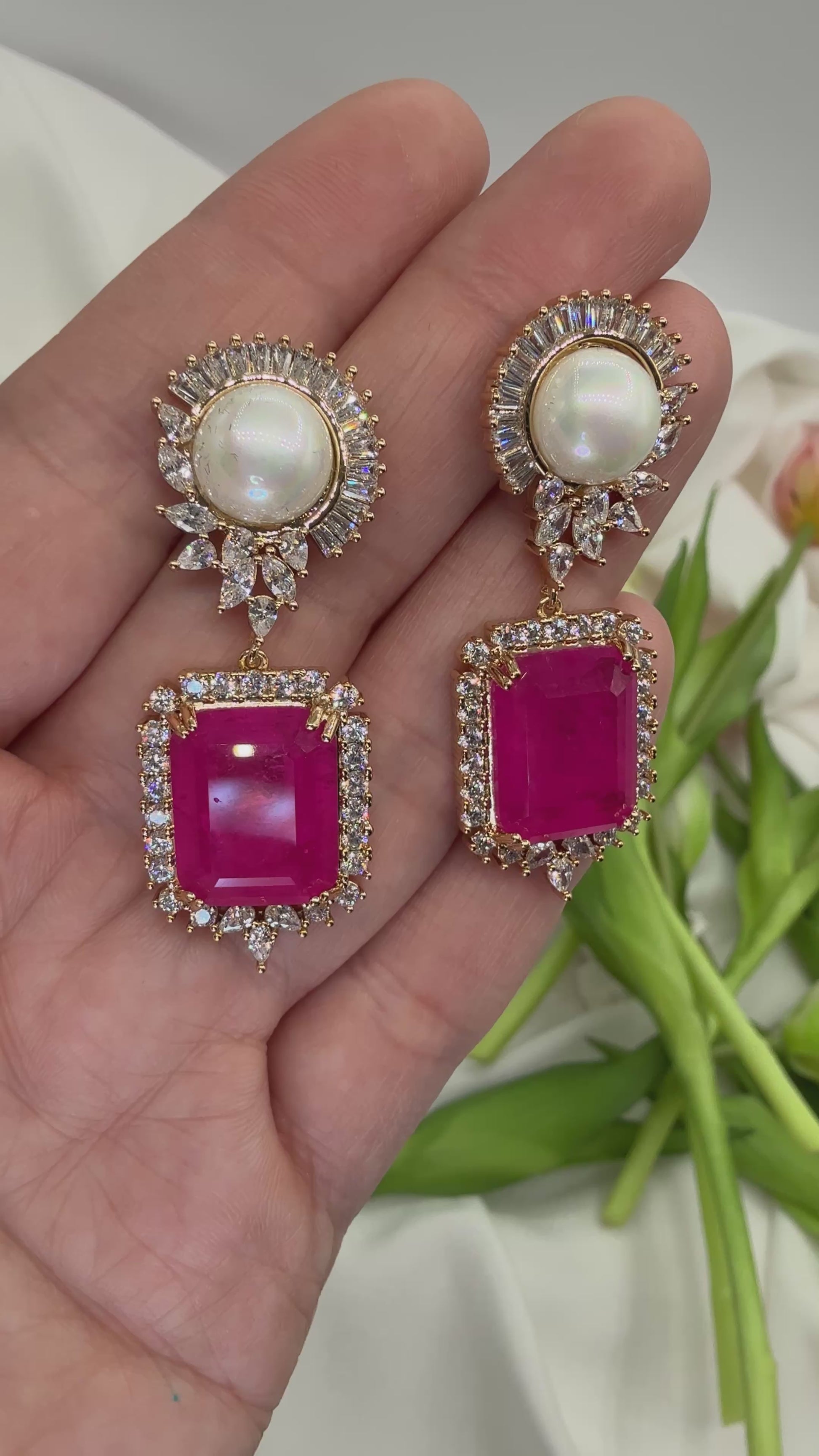 Aros en Circonitas y Perla Shell con Colgante de Ágata Fucsia