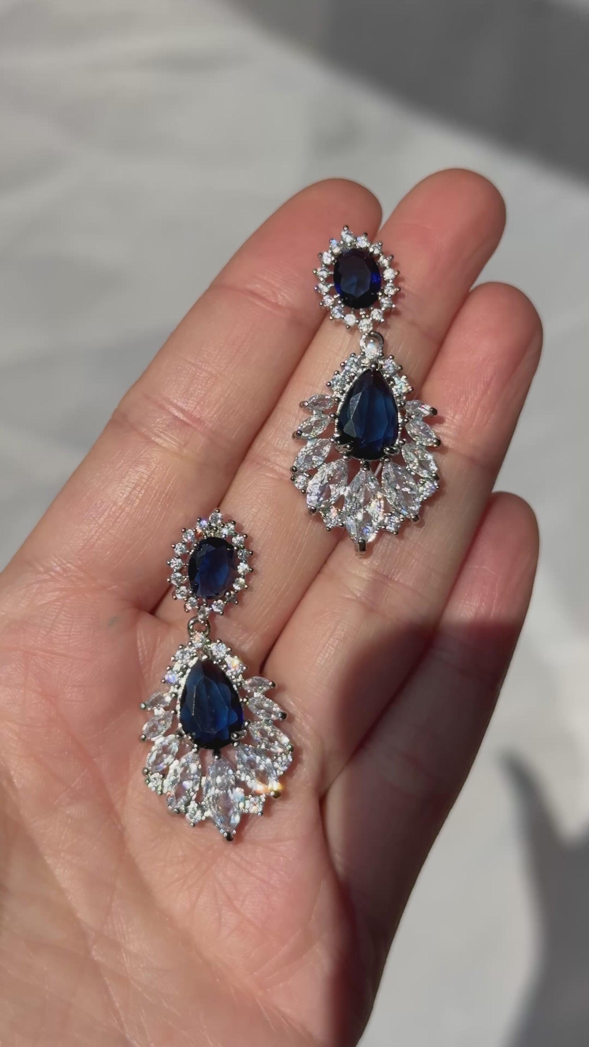 Aros Royal Zafiro con Circonitas en Plata 925